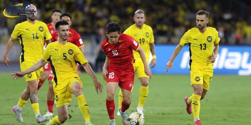 Lời Tuyên Chiến Từ HLV Kim Sang-sik: "Mục Tiêu Là 2-0"